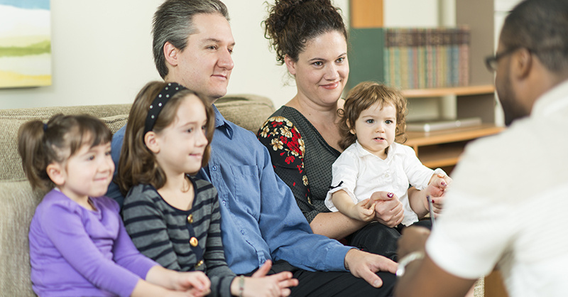 iStock-family-therapy